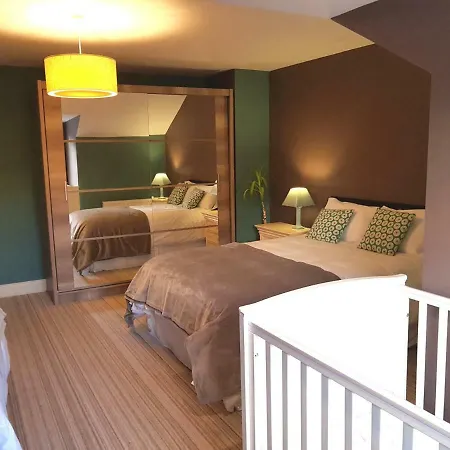 Ethan House * Killarney