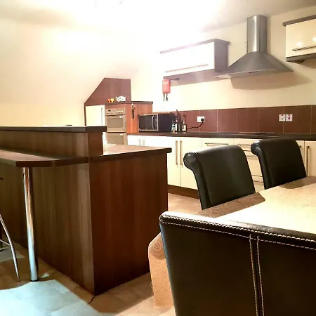 דירה Ethan House