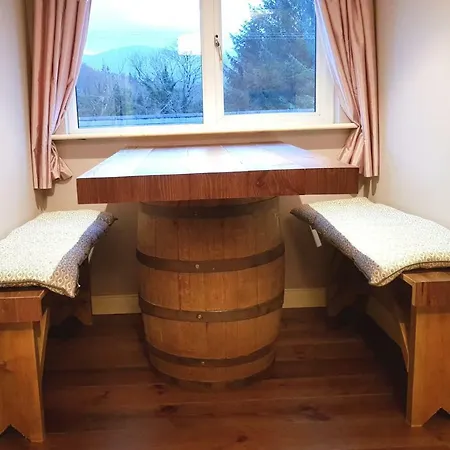 Ethan House * Killarney