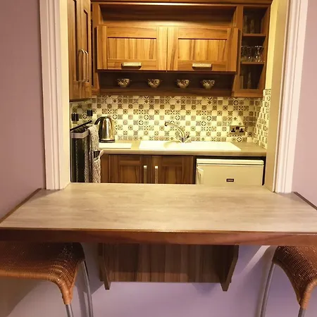 Ethan House Apartment Killarney
